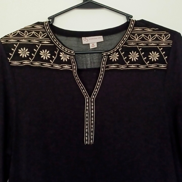 DB established 1962 🖤 Black LS Tunic With Cream Embroidery on Mesh WM - Picture 2 of 9